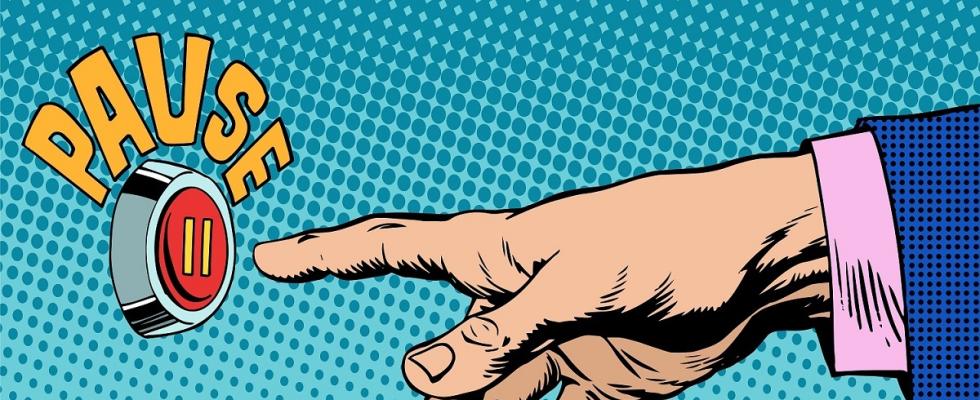 pause button