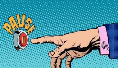 pause button